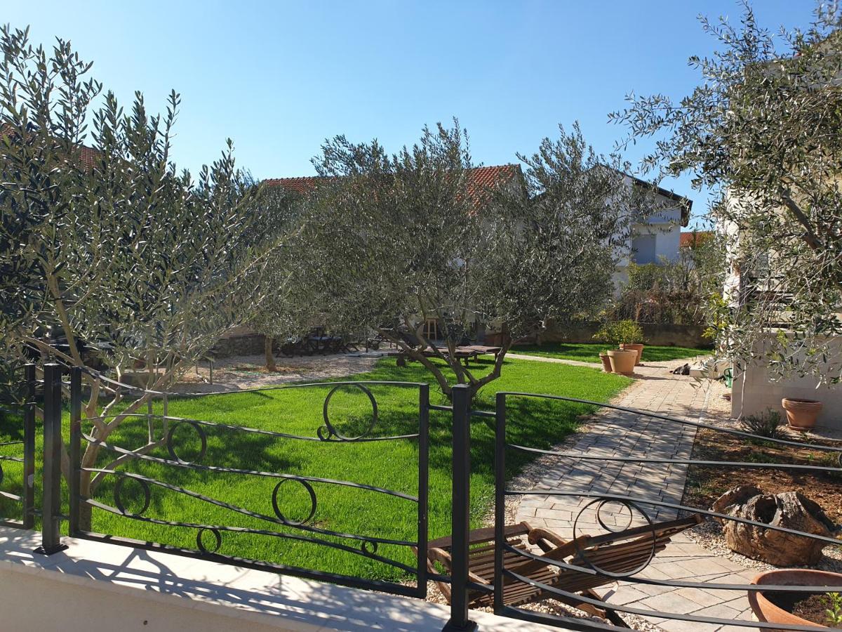 Fyaka Loft Apartments Водице Екстериор снимка