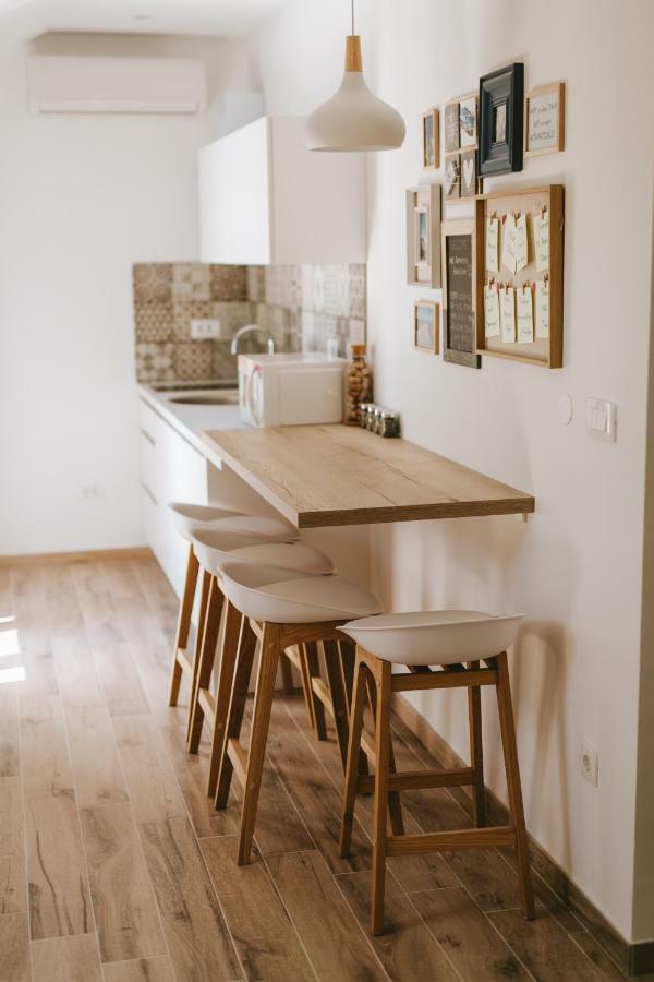 Fyaka Loft Apartments Водице Екстериор снимка