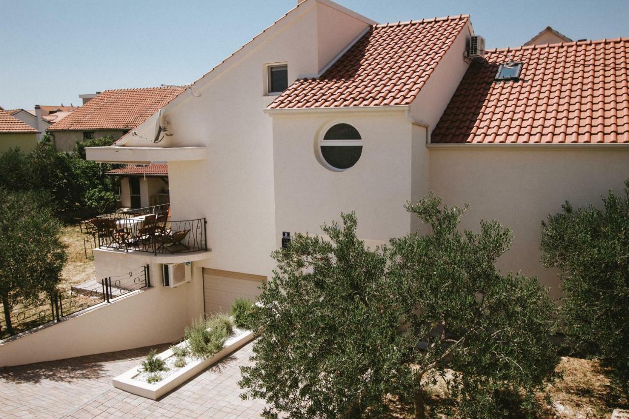 Fyaka Loft Apartments Водице Екстериор снимка